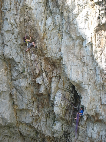 Gogarth: Nicolas Favresse sale The Mad Brown E7, Gogarth. - Adam Wainwright