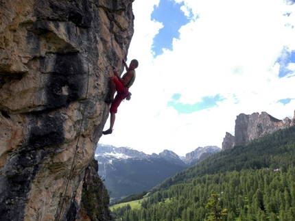 Rio Gere, Cortina - Massimo da Pozzo in arrampicata a Rio Gere