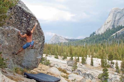 Tuolumne Meadows - Yosemite - Liv Sansoz sale il Kauk Problem, Tuolumne Meadows, Yosemite