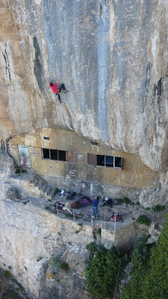 Etxauri, Spain - Aitor Gastesi climbing Los descerebrados 8a+ at Etxauri, Spain
