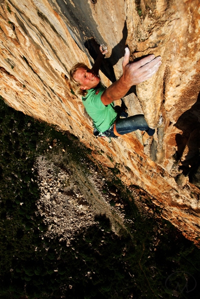 Never Sleeping Wall, Sicily - Albert Leichtfried climbing Evil lurks behind every mans heart 8a, Never Sleeping Wall, Sicily
