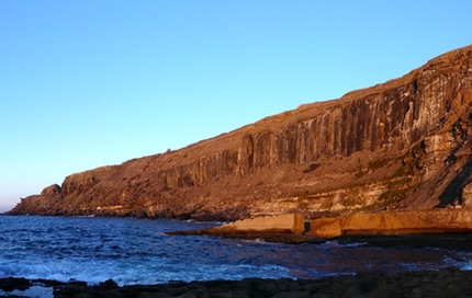 Casal Pianos, Portugal - Ze Pistols climbing the first trad route at Casal Pianos, 