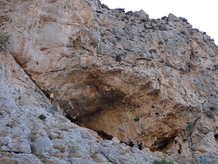 Kalymnos - Local Cave - Local Cave, Kalymnos