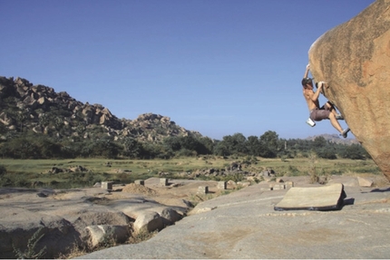 Hampi India - Bouldering in Hampi
