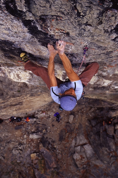 Gressoney - Gressoney: Alberto Gnerro climbing Glory Days
