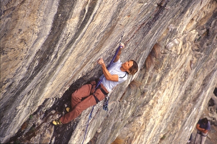 Gressoney - Gressoney: Alberto Gnerro climbing Thunder road
