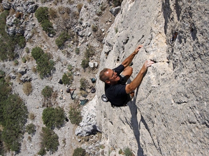 ET - Kalymnos - In arrampicata nella falesia di ET sull'isola di Kalymnos