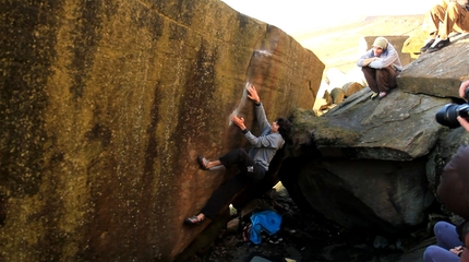 Paul Robinson climbing Brad Pitt and The Ace at Stanage