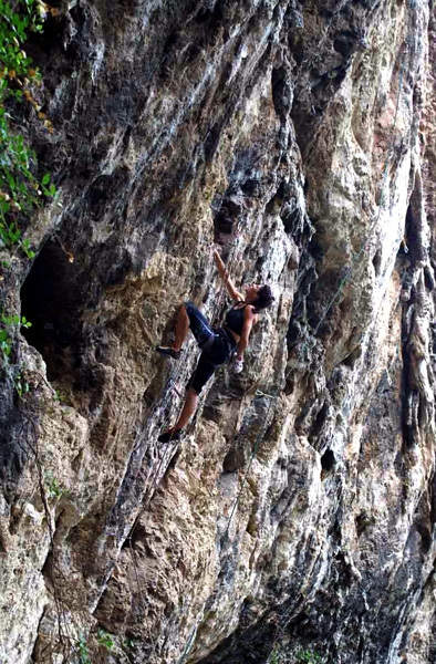 Paou, Grecia - Paou, Grecia: Eleni Basbanelou, Aerobotics 7a+