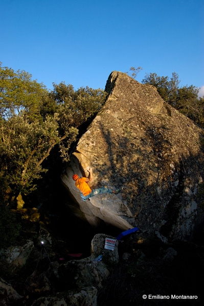 Pietra del Toro - Boulder a Pietra del Toro
