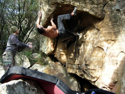 Pietra del Toro - Bouldering at Pietra del Toro