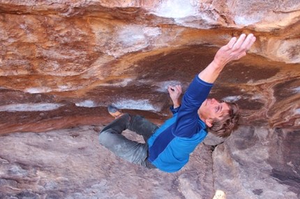 Verhoeven and Saurwein bouldering at Hueco