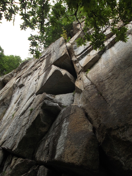 Wonderland, Valle Po, Piedmont - The trad climbing crag Wonderland, Valle Po, Piedmon, Italy
