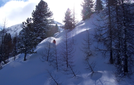 Snowboard-escursionismo nelle Dolomiti