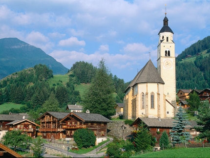 Cross-border pilgrimage from Sappada to Maria Luggau