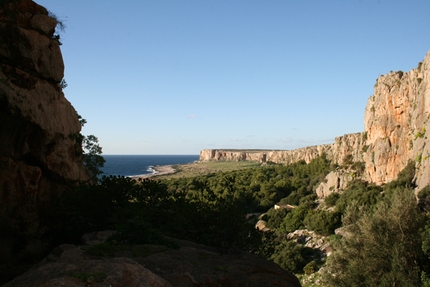 Climbing in Sicily