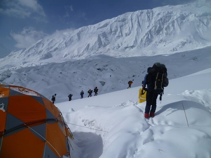 ASCENSIONE AL MANASLU (8163 m)