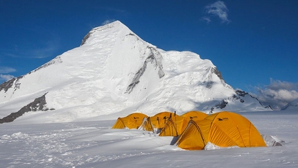 Nun Peak in Himalaya, una salita della montagna più alta dello Zanskar in India