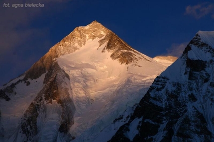 Artur Hajzer perishes on Gasherbrum I