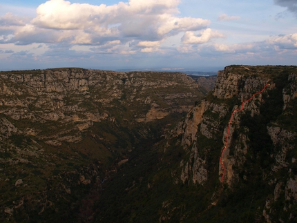 Luci all’orizzonte, nuova via alla Cava grande del Cassibile, Sicilia