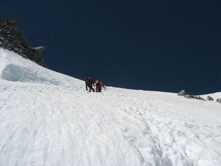 M.BIANCO - IL RIPIDO PENDIO PER IL COL DU MAUDIT - 