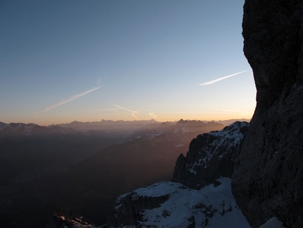 Presolana - Onl 2-3/03/2012 Maurizio Panseri, Daniele Natali and Alessandro Ceribelli carried out the first winter ascent of the via Direttissima up the Presolana North Face.