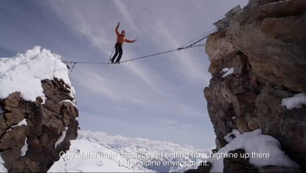 Stephan Siegrist e la slackline sul Cervino