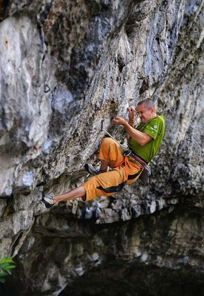 Hubble, Steve McClure climbing at Raven Tor