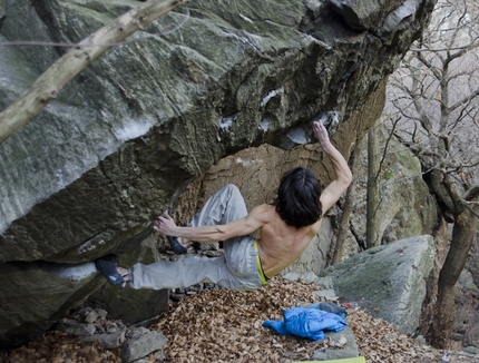 Nicolò Ceria e il boulder Global Warming a Donnas