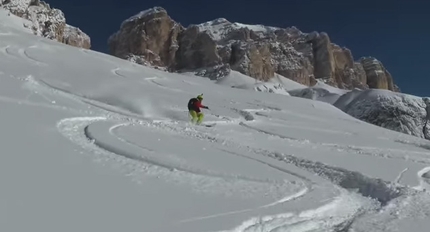 Freeride al Sass Pordoi - Val di Fassa, Trentino, Dolomites