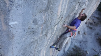 Chris Sharma e Marc Le Menestrel, old school futuristico con a La Cova de l'Ocell