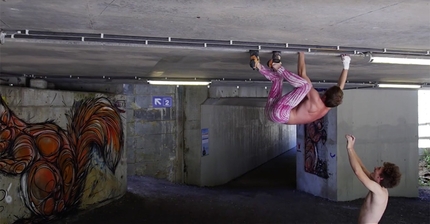 Ticket crack - crack climbing masterpiece in Belgium