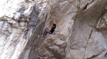 Stefano Ghisolfi attempts a new climb at Massone, Arco