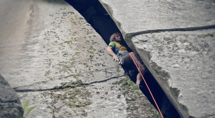 Arrampicata in fessura con le Guide alpine italiane 8: camini