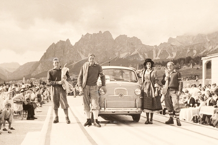 Rosso 70: storie e memorie di 70 anni di alpinismo degli Scoiattoli di Cortina