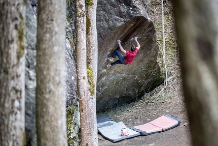 Nicolai Užnik climbs Bügeleisen sit 8C in Maltatal