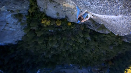 Dean Potter Free Solo climbing the Rostrum in Yosemite