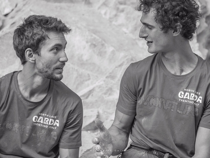 Stefano Ghisolfi e Adam Ondra in arrampicata ad Arco