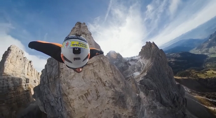 Marco Milanese e il BASE jump dalle Torri del Vajolet, Catinaccio