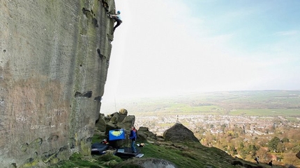 Michele Caminati - Michele Caminati repeating The New Statesman E8 7at Ilkley Quarry in England.