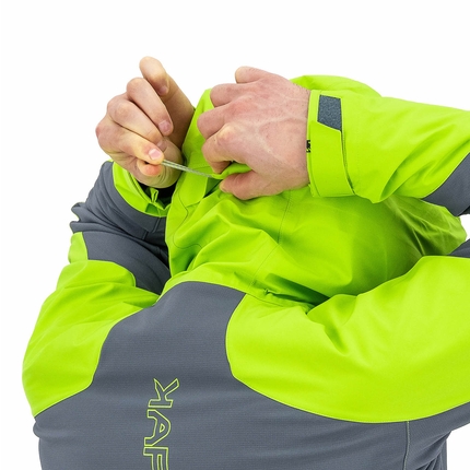 Ski mountaineering jacket Marmolada Jacket - Ideal ski mountaineering jacket for hard climbing