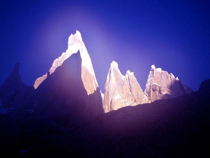 Cerro Torre - Patagonia - Alba sul Cerro Torre