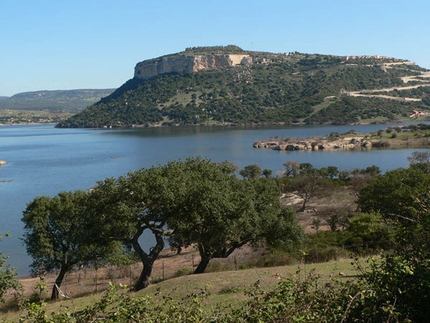 Roccadoria, Sardegna - La falesia di Roccadoria 30 km a sud di Alghero in Sardegna