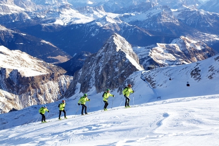 Zero-3000 Extreme Race - In salita verso il traguardo a Punta Rocca, Marmolada