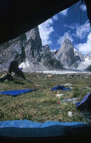 Mauro Bubu Bole - Women and chalk, Parete est Shipton Spire, Trango, Pakistan