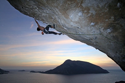 Inshallah - Nicolas Favresse, Inshallah 8c+, Kalymnos