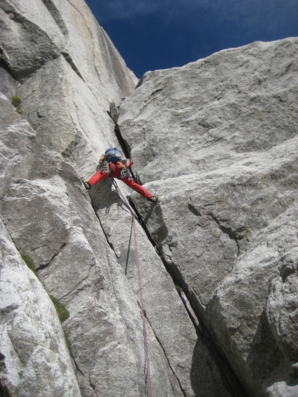 Presanella - Presanella parete est: Francesco Salvaterra sulla via delle guide