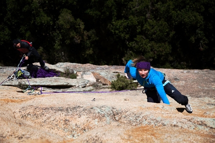 Barbara Zangerl - Barbara Zangerl repeating Delicatessen (8b, 120m), Bavella, Corsica