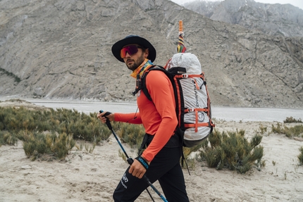 L’Ambassador Ferrino Andrzej Bargiel con gli sci su Gasherbrum I e II - Pieno successo per la nuova avventura di Andrzej Bargiel, new entry nel team Ferrino, che ha salito e sceso con gli sci le vette di 8000 metri del Gasherbrum I e Gasherbrum II