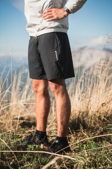Viaggi e avventure all’aria aperta. Trekking e hiking con Lafuma - Viaggi e avventure all’aria aperta. Trekking e hiking. Qualunque sia la tua destinazione, la collezione eco responsabile di Lafuma è l’alleato della tua estate on the road!